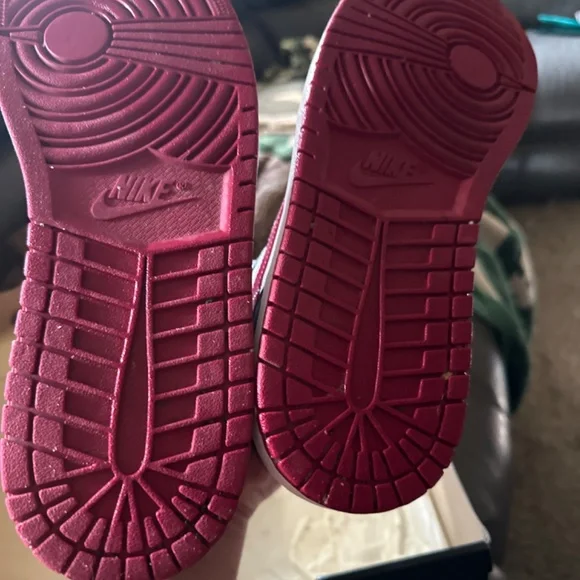 Jordan 1 - Picture 4 of 5